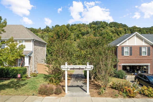 6042 Mill Tree Ct, Nashville, TN 37221