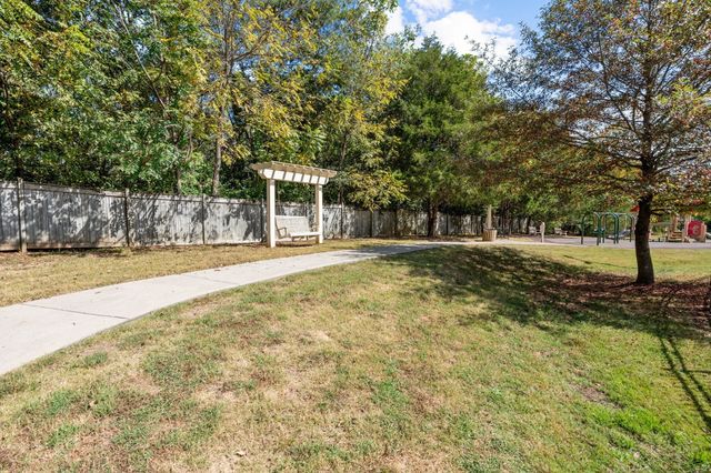 6042 Mill Tree Ct, Nashville, TN 37221