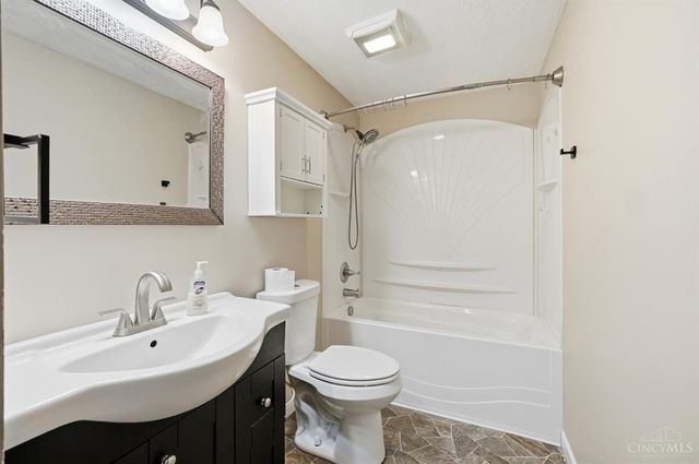 4563 Eldywood Lane, Union Twp, OH 45103