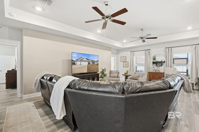 11123 Genuine Risk Circle, Daphne, AL 36526