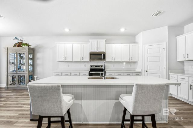 11123 Genuine Risk Circle, Daphne, AL 36526