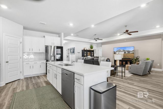 11123 Genuine Risk Circle, Daphne, AL 36526