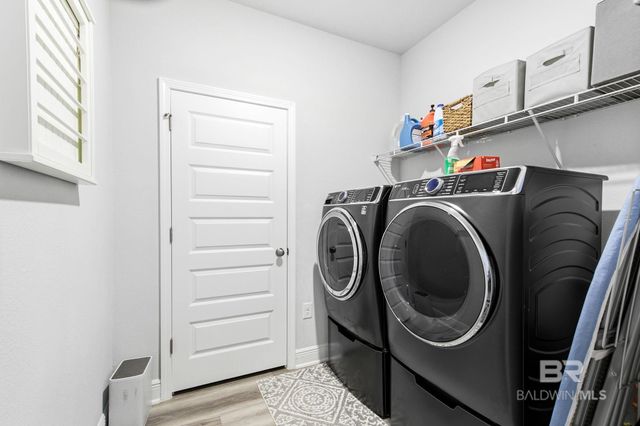 11123 Genuine Risk Circle, Daphne, AL 36526