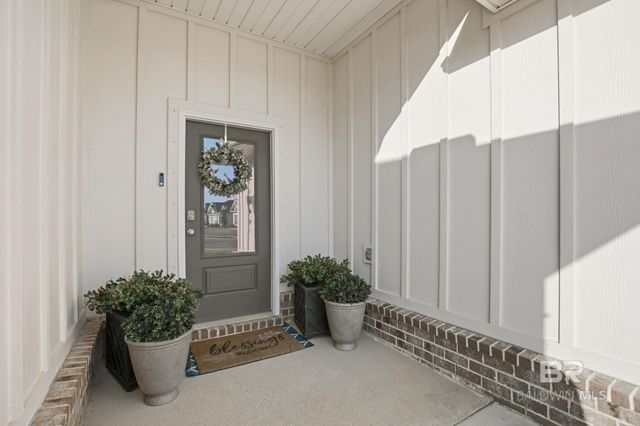 11123 Genuine Risk Circle, Daphne, AL 36526