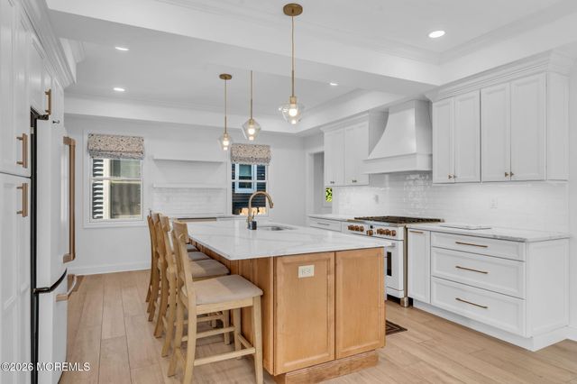 17 Prospect Avenue, Red Bank, NJ 07701