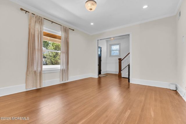 17 Prospect Avenue, Red Bank, NJ 07701