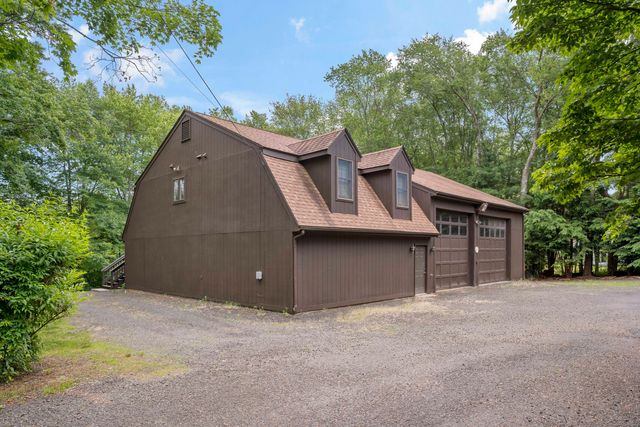 173 Highwoods Drive, Guilford, CT 06437