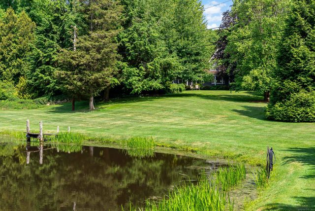 173 Highwoods Drive, Guilford, CT 06437