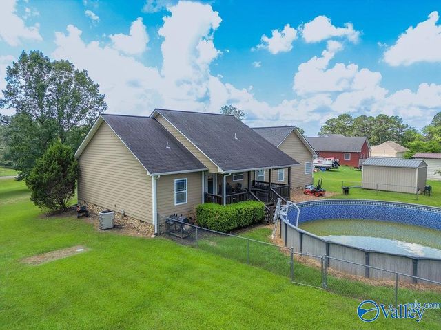 3645 Dean Road NE, Fort Payne, AL 35967