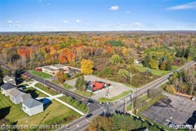 5920 Greer Road, West Bloomfield, MI 48324