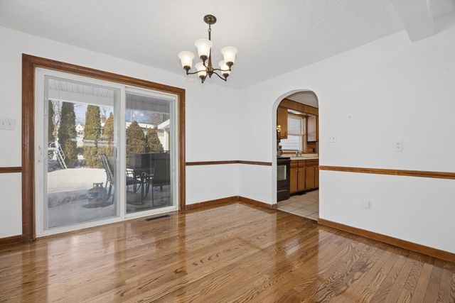 39 Bullard Ave, Worcester, MA 01605