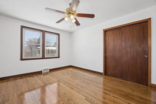 39 Bullard Ave, Worcester, MA 01605