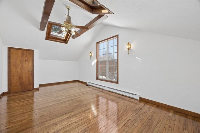 39 Bullard Ave, Worcester, MA 01605