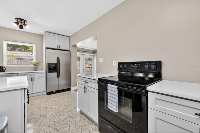 5846 82ND AVENUE N, Pinellas Park, FL 33781