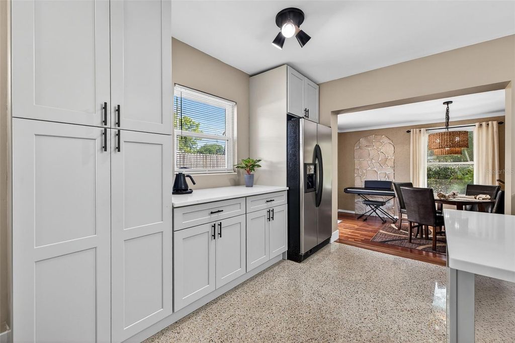 Image 12 of property listing at 5846 82ND AVENUE N, Pinellas Park, FL 33781