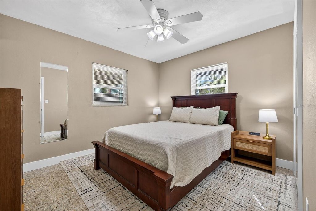 Image 19 of property listing at 5846 82ND AVENUE N, Pinellas Park, FL 33781