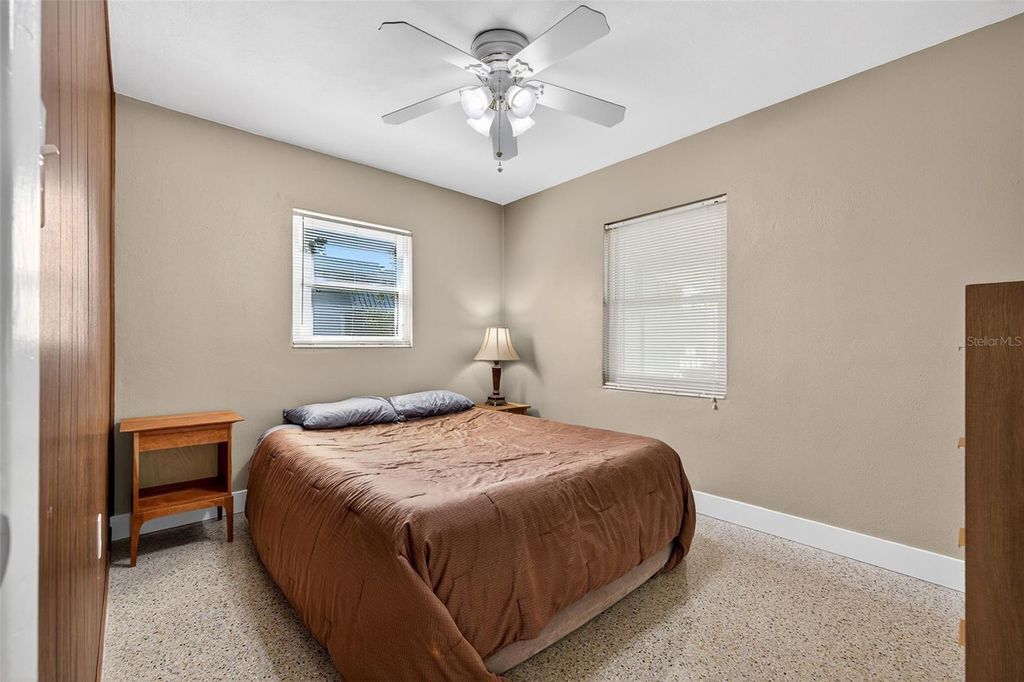 Image 20 of property listing at 5846 82ND AVENUE N, Pinellas Park, FL 33781