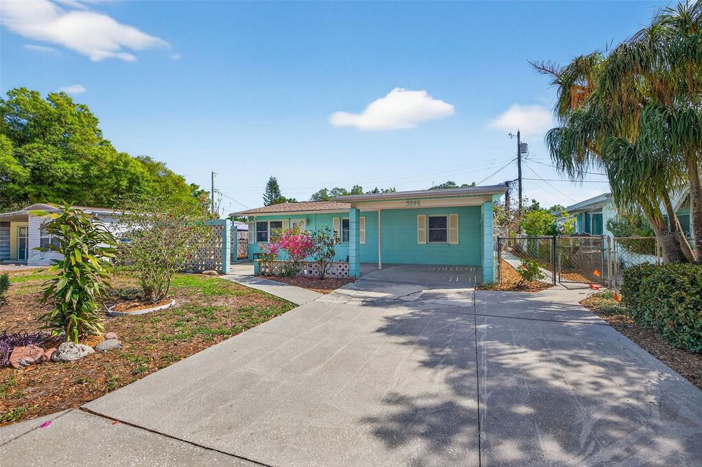 Image 3 of property listing at 5846 82ND AVENUE N, Pinellas Park, FL 33781