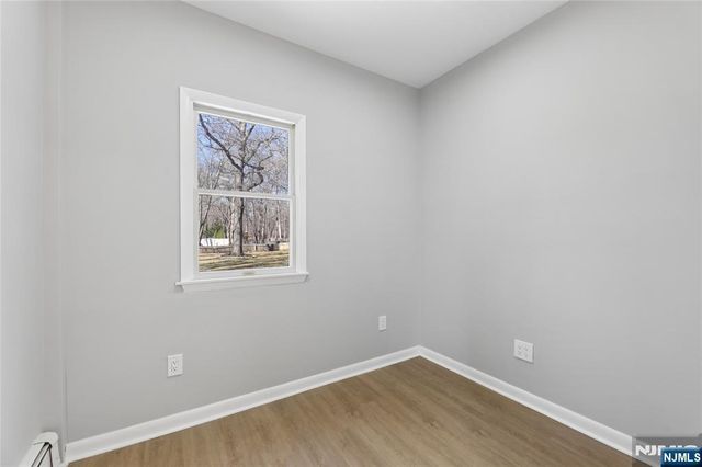 18 South Road, Wayne, NJ 07470