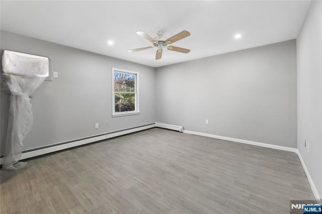 18 South Road, Wayne, NJ 07470