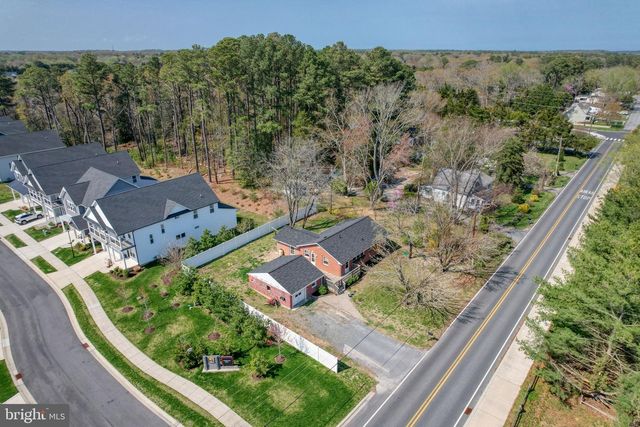 18824 MUNCHY BRANCH RD, Rehoboth Beach, DE 19971