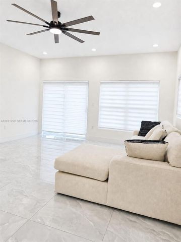 907 21st St, West Palm Beach, FL 33407