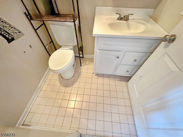 83 Magnolia St, Newark City, NJ 07108