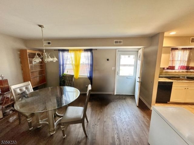 83 Magnolia St, Newark City, NJ 07108