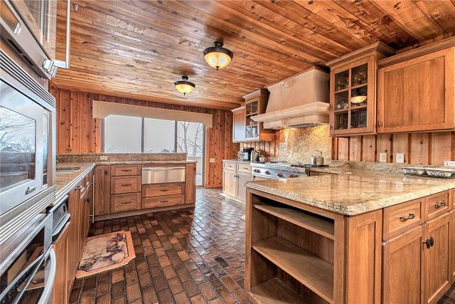 173 Alpine Heights Rd, Saltlick Twp, PA 15622