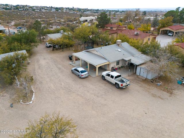 2095 Rocca Seca Road, Las Cruces, NM 88007