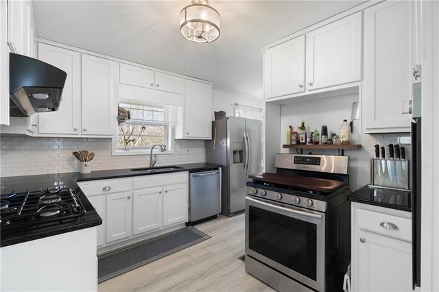 3137 Beechwood Drive, Lithia Springs, GA 30122