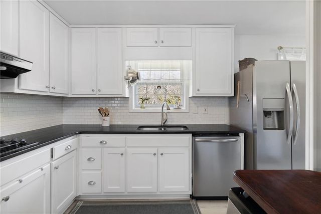 3137 Beechwood Drive, Lithia Springs, GA 30122