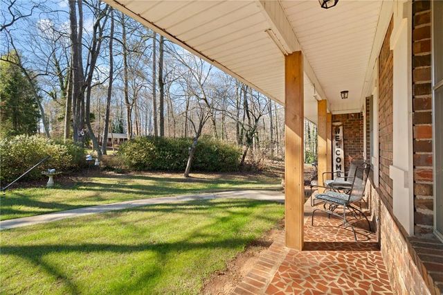 3137 Beechwood Drive, Lithia Springs, GA 30122