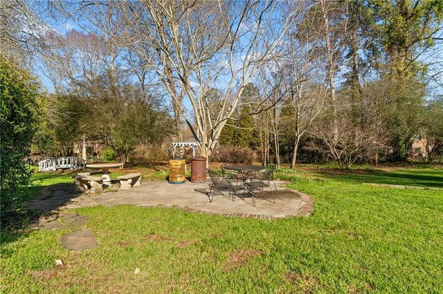 3137 Beechwood Drive, Lithia Springs, GA 30122