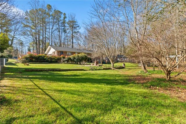 3137 Beechwood Drive, Lithia Springs, GA 30122