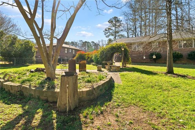 3137 Beechwood Drive, Lithia Springs, GA 30122