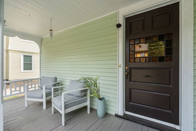 68 Brooks Ave, Newton, MA 02460