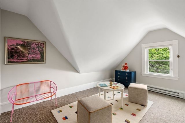 68 Brooks Ave, Newton, MA 02460