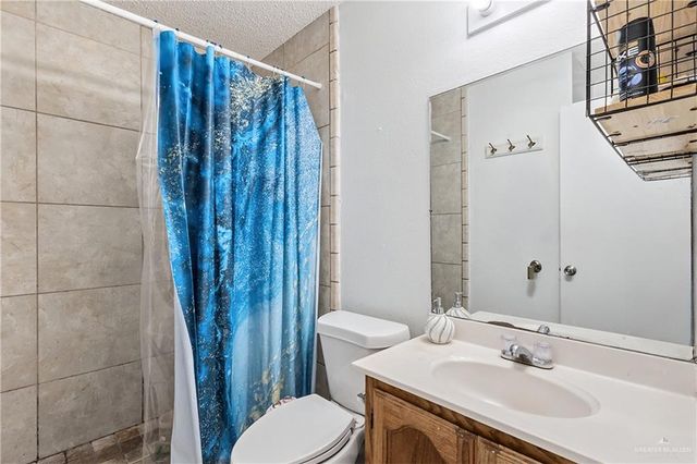 703 W Dove Avenue, Pharr, TX 78577