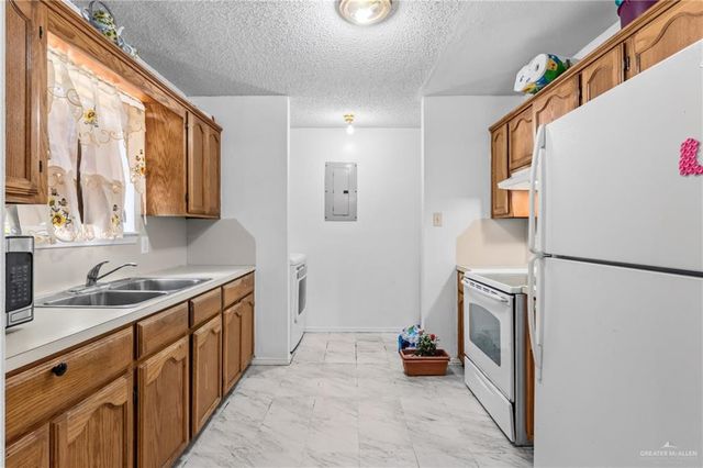 703 W Dove Avenue, Pharr, TX 78577