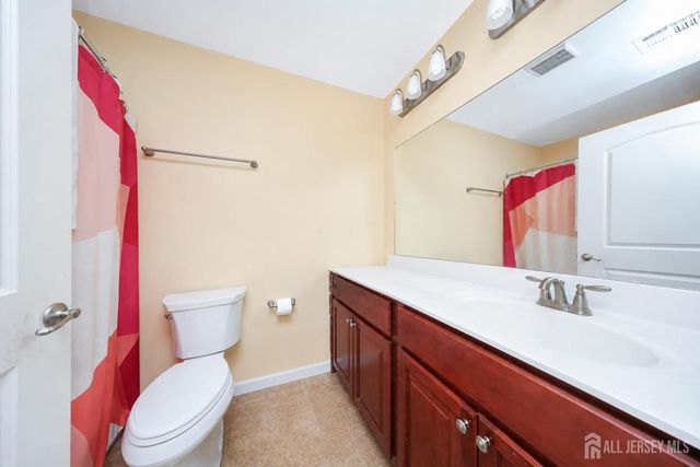 140 Twilight Avenue, Keansburg, NJ 07734