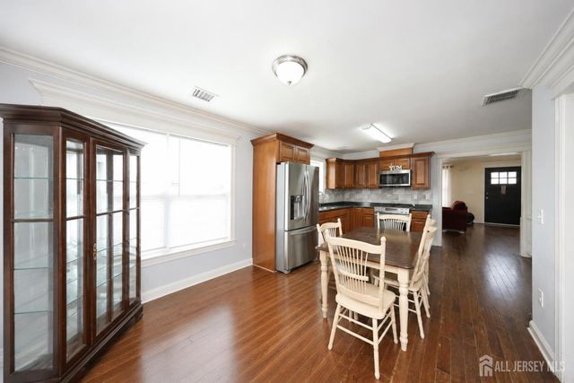 140 Twilight Avenue, Keansburg, NJ 07734