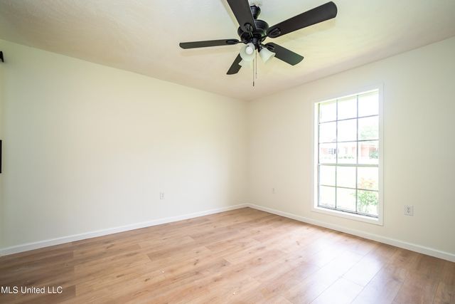 18 Crossgates Drive, Brandon, MS 39042