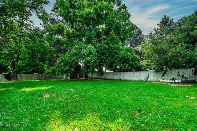 18 Crossgates Drive, Brandon, MS 39042