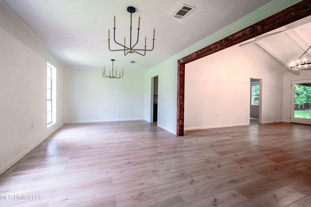 18 Crossgates Drive, Brandon, MS 39042
