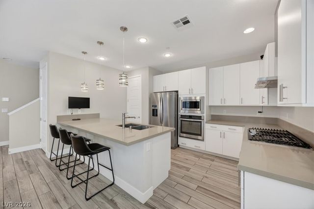 11423 Gravitation Drive, Las Vegas, NV 89135
