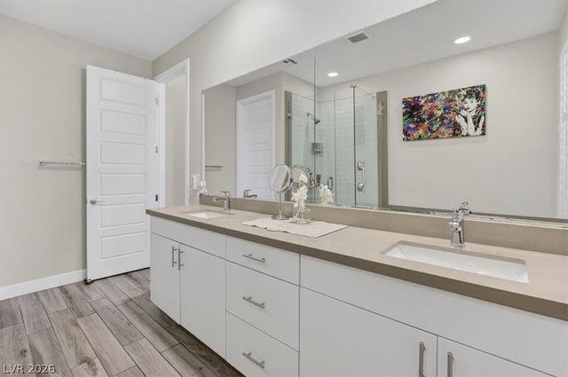11423 Gravitation Drive, Las Vegas, NV 89135
