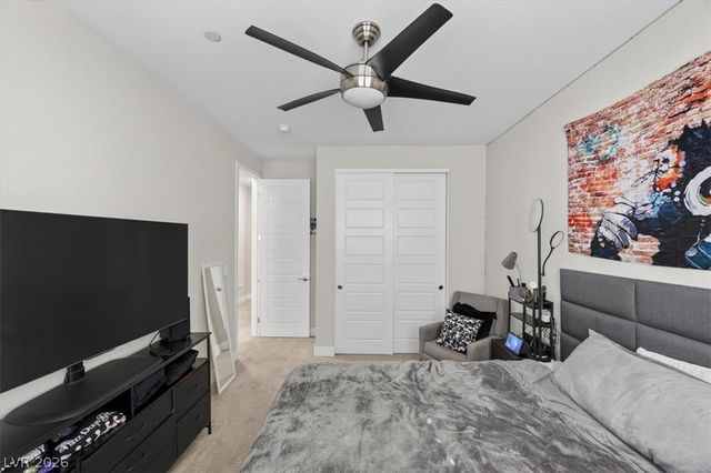 11423 Gravitation Drive, Las Vegas, NV 89135