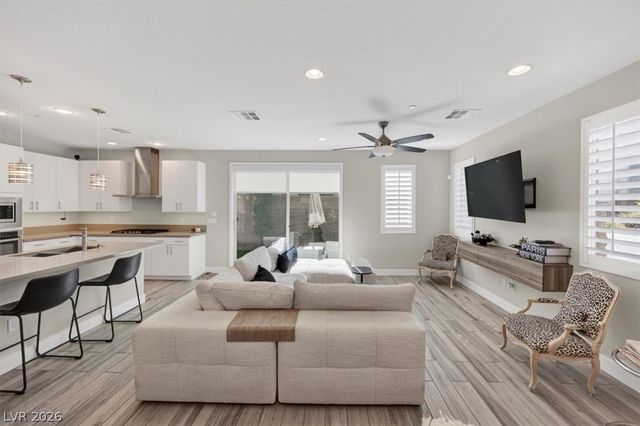 11423 Gravitation Drive, Las Vegas, NV 89135