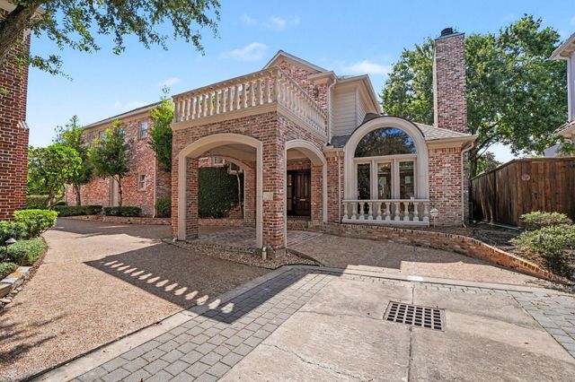 58 W Terrace Drive, Houston, TX 77007